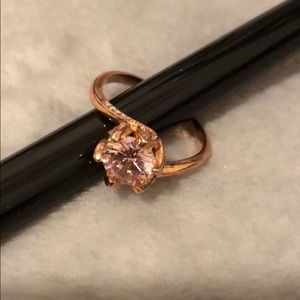 Pink Rose Gold Ring. Fragrant Jewels.